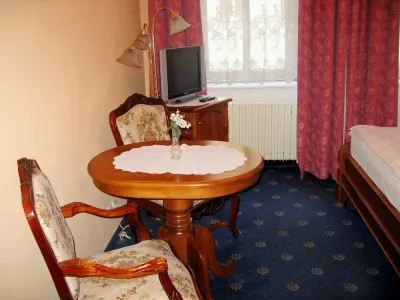  - hotely, pensiony | hportal.cz