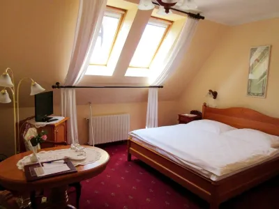  - hotely, pensiony | hportal.cz