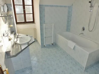  - hotely, pensiony | hportal.cz