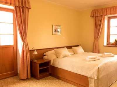  - hotely, pensiony | hportal.cz