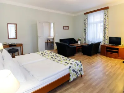  - hotely, pensiony | hportal.cz