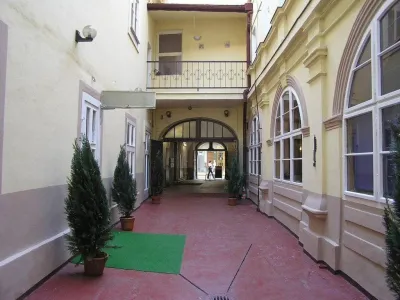  - hotely, pensiony | hportal.cz