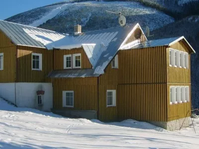  - hotely, pensiony | hportal.cz