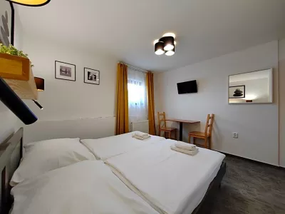  - hotely, pensiony | hportal.cz