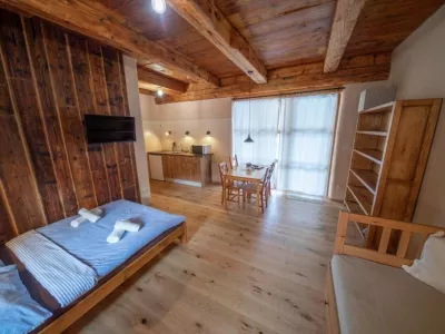  - hotely, pensiony | hportal.cz
