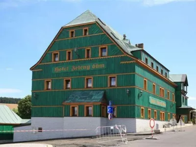  - hotely, pensiony | hportal.cz