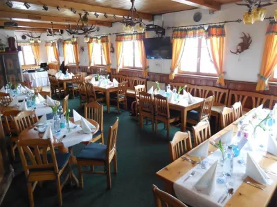  - Hotels, Pensionen | hportal.eu