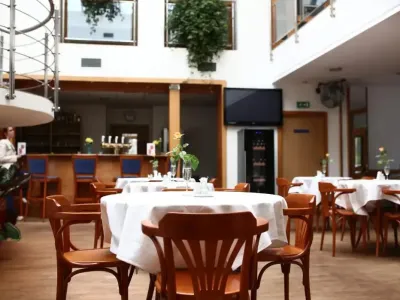  - hotely, pensiony | hportal.cz