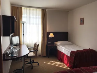  - hotely, pensiony | hportal.cz