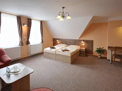  - hotely, pensiony | hportal.cz