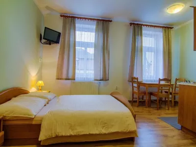  - hotely, pensiony | hportal.cz