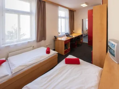  - hotely, pensiony | hportal.cz
