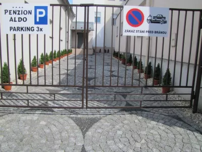  - hotely, pensiony | hportal.cz