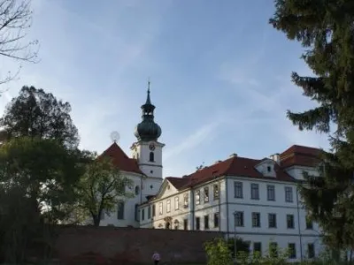  - hotely, pensiony | hportal.cz