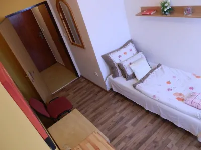  - hotely, pensiony | hportal.cz