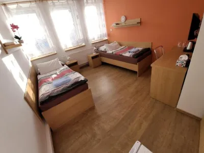  - hotely, pensiony | hportal.cz