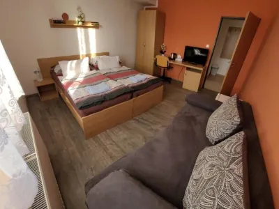  - hotely, pensiony | hportal.cz