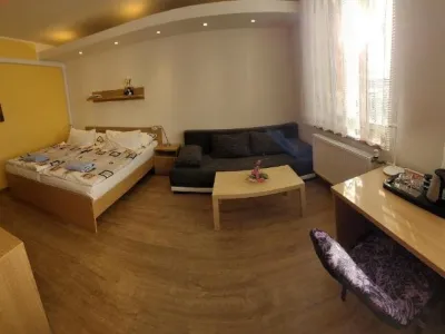  - hotely, pensiony | hportal.cz