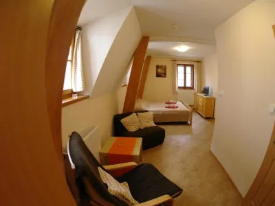  - hotely, pensiony | hportal.cz