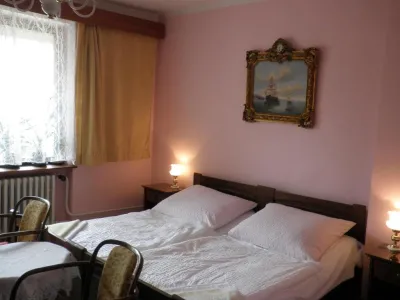  - hotely, pensiony | hportal.cz