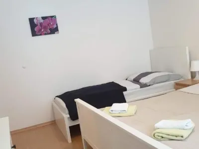  - hotely, pensiony | hportal.cz