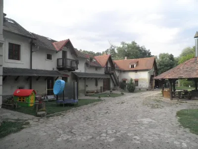  - hotely, pensiony | hportal.cz