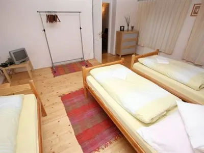  - hotely, pensiony | hportal.cz