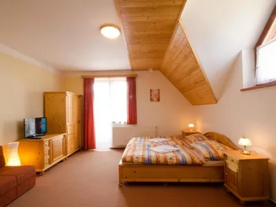  - hotely, pensiony | hportal.cz