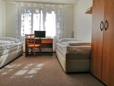  - hotely, pensiony | hportal.cz