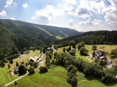  - hotely, pensiony | hportal.cz