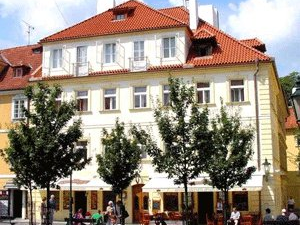 Hotel U Zlatých nůžek - hotely, pensiony | hportal.cz